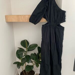 Elegant Black Midi Dress